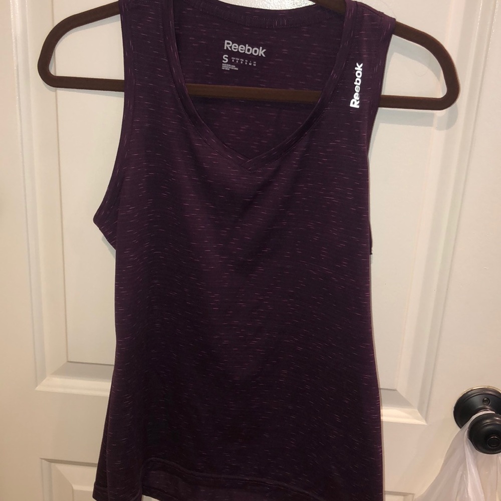 Reebok workout tank. slim fit